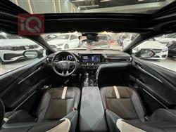 تۆیۆتا کامری